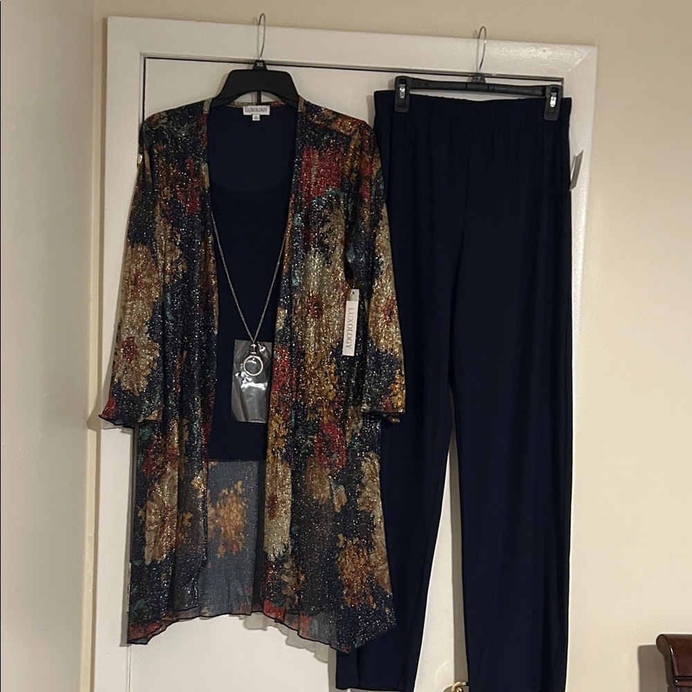 Luxology Navy and Multicolor Pantsuit Set